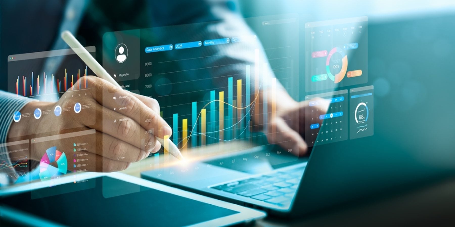 Financial,Data,Visualization,With,Digital,Charts,And,Analytics,Dashboard,,Showing